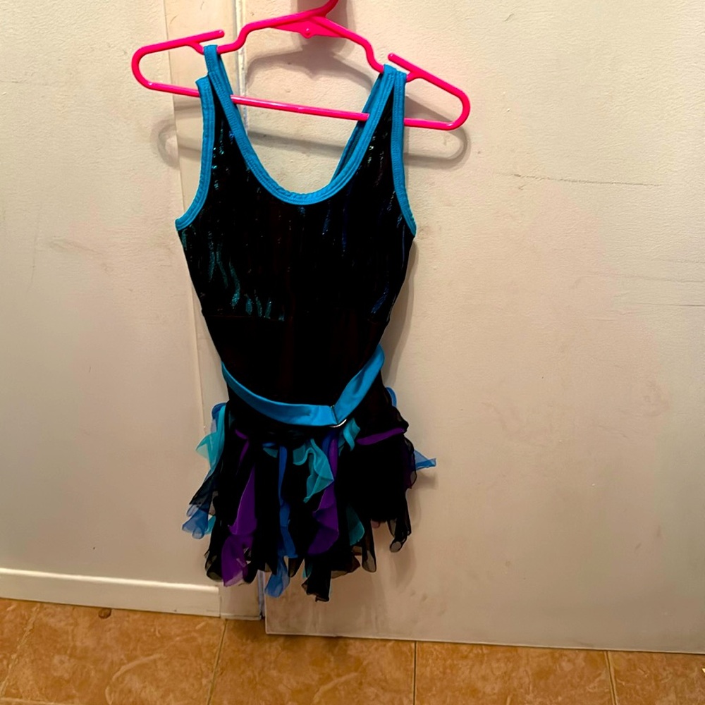 Girls costume